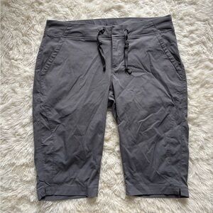 Columbia Gray Women's Shorts